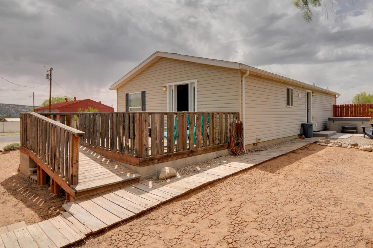 Utah Retreat - Hot Tub, Deck And Near National Parks Vila Escalante Exterior foto
